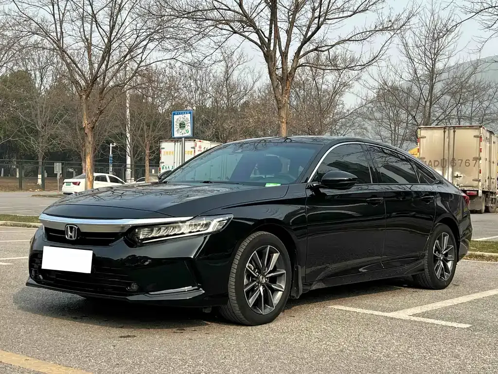 Honda Inspire — фото 1