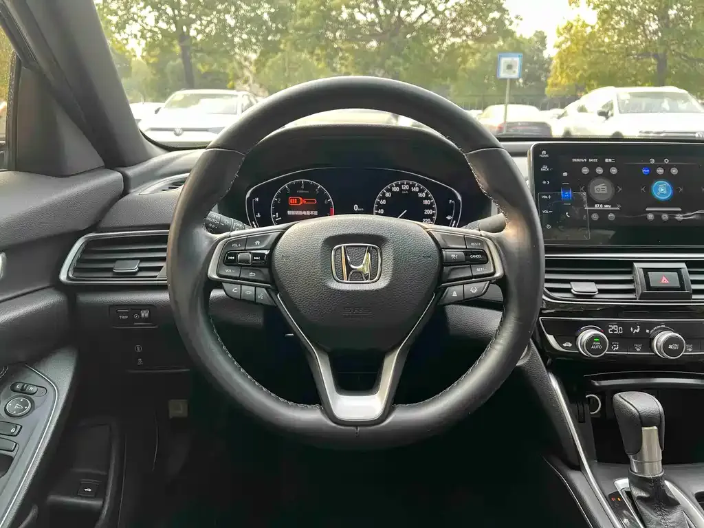Honda Inspire — фото 3
