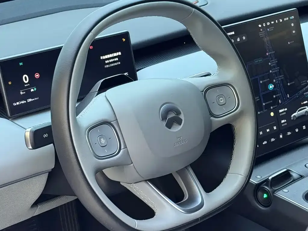 NIO ET5T 2024 из CN, фото 8