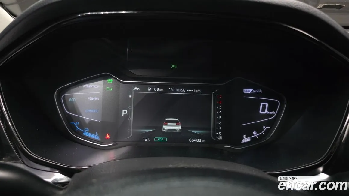 Kia Niro — фото 2