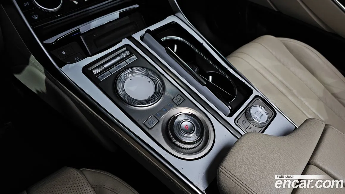 Genesis GV80 — фото 10