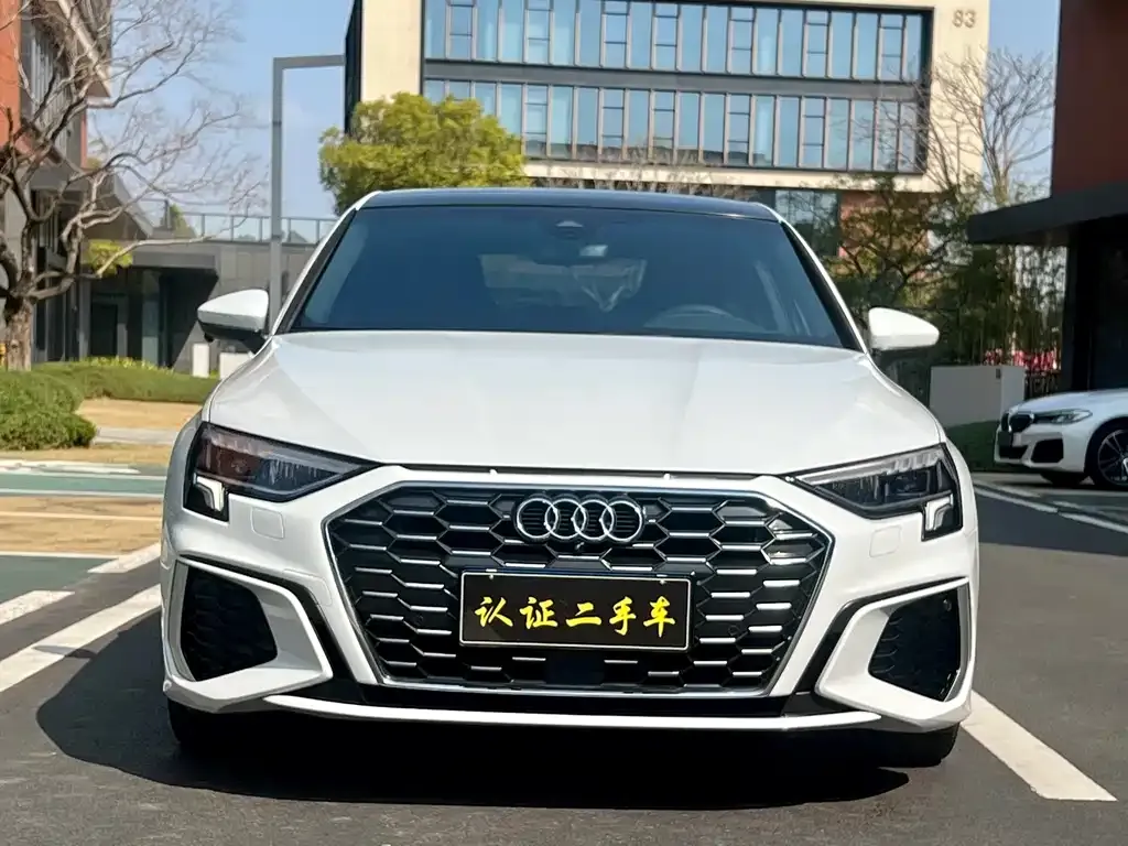Audi A3 — фото 2