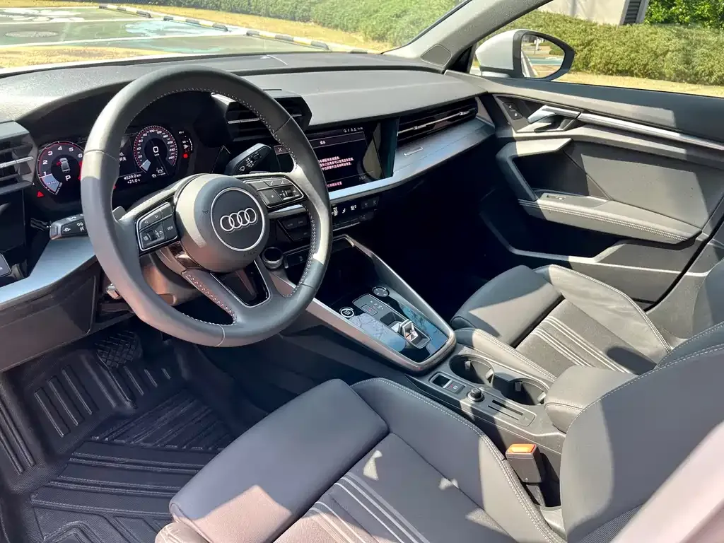 Audi A3 — фото 7