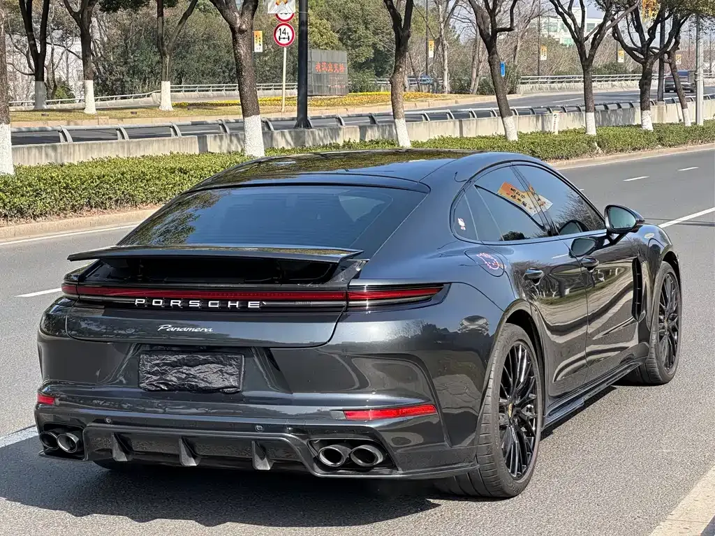 Porsche Panamera — фото 8