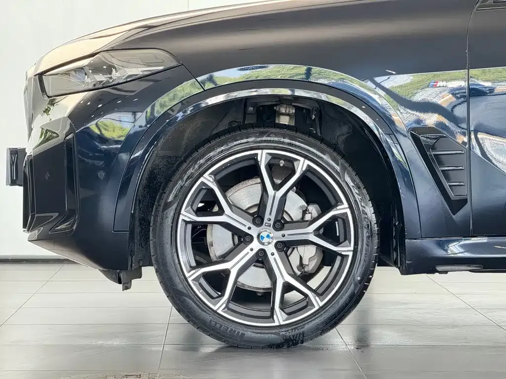 BMW X5 — фото 2