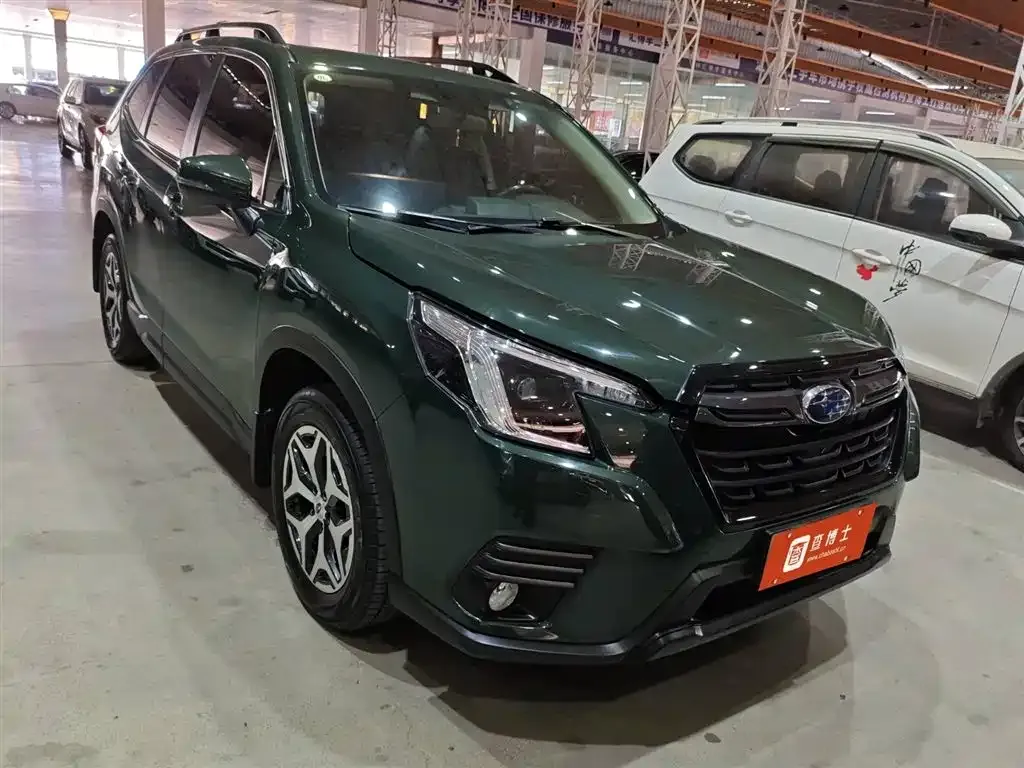 Subaru Forester — фото 9