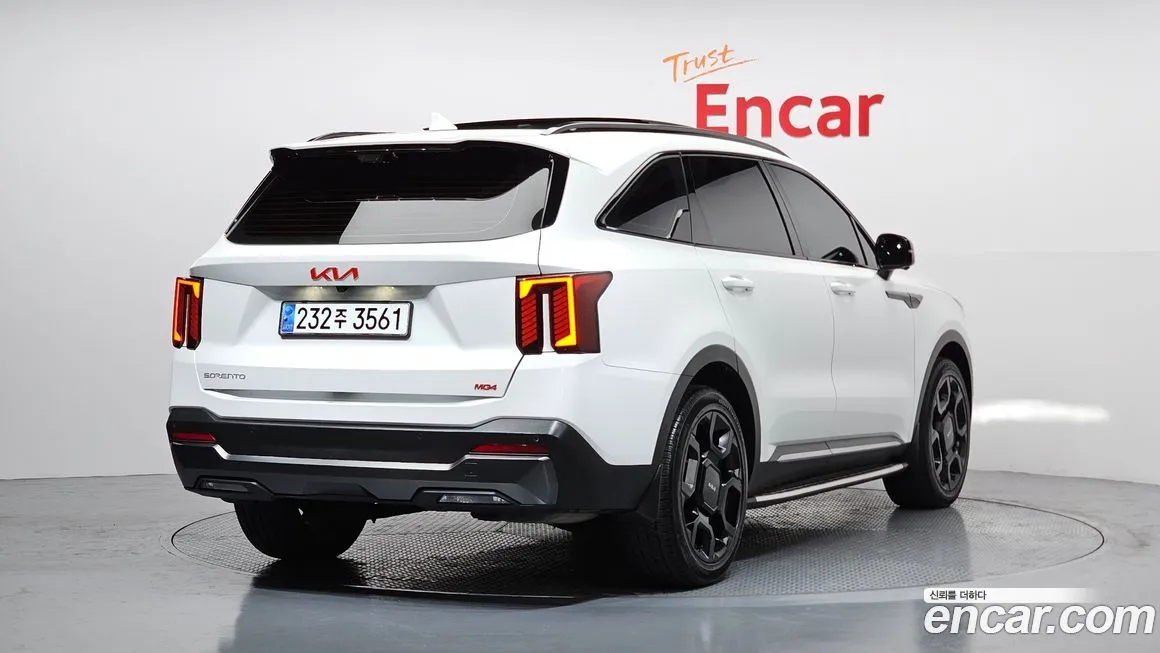 Kia Sorento — фото 6