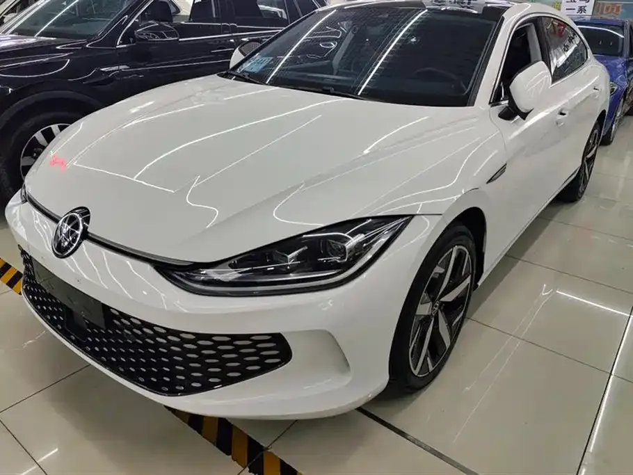 Volkswagen Lamando 2023 из CN, фото 1