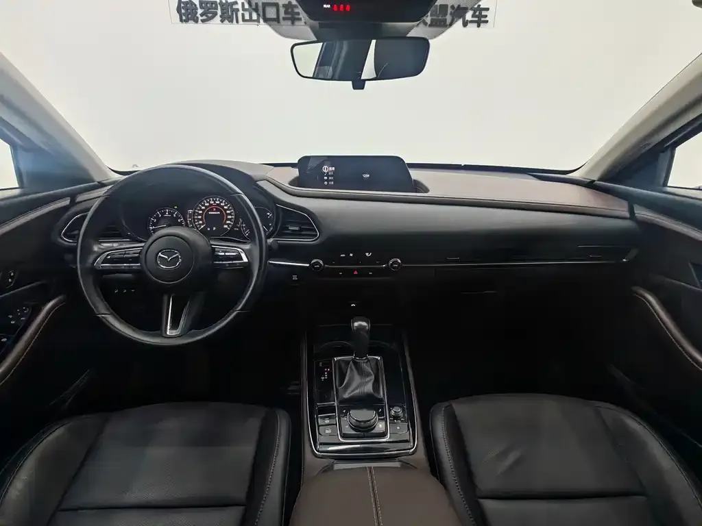 Mazda CX-30 2023 из CN, фото 10