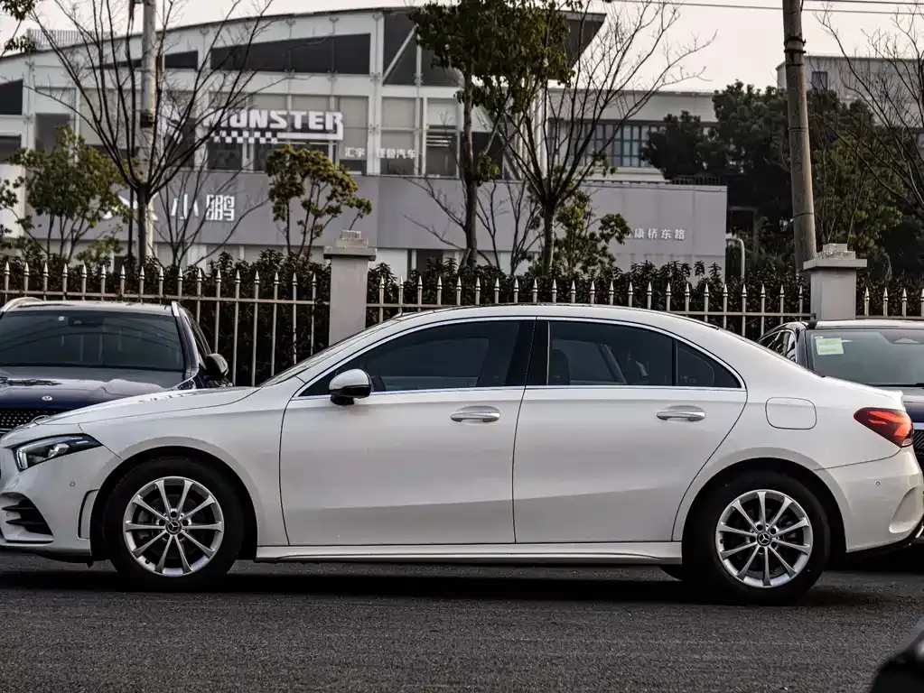 Mercedes-Benz A-Class 2021 из CN, фото 8