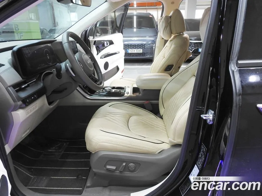 Kia Carnival — фото 3