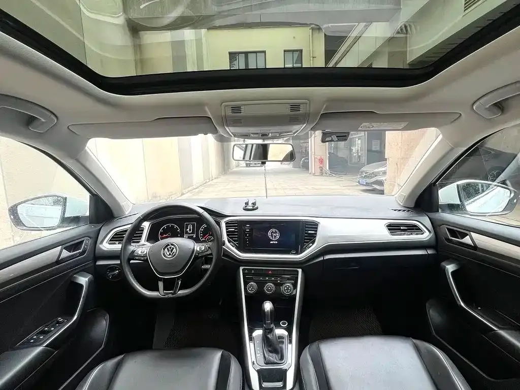 Volkswagen T-Roc 2021 из CN, фото 8