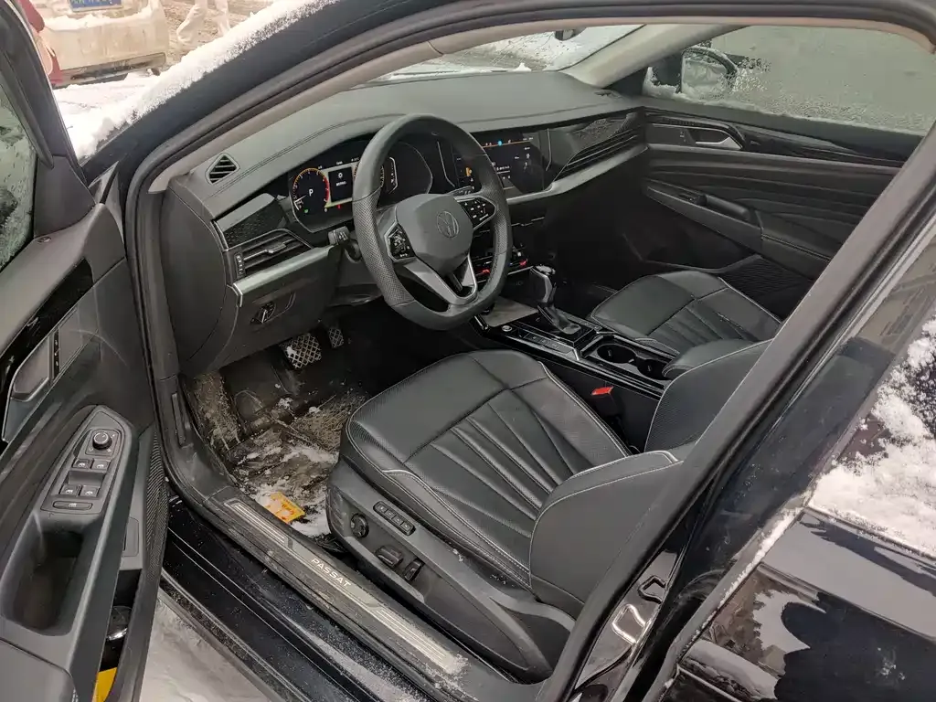 Volkswagen Passat 2024 из CN, фото 9