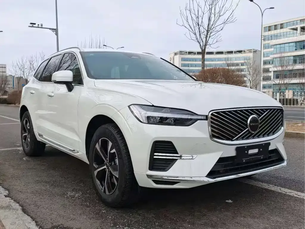 Volvo XC60 2025 из CN, фото 4