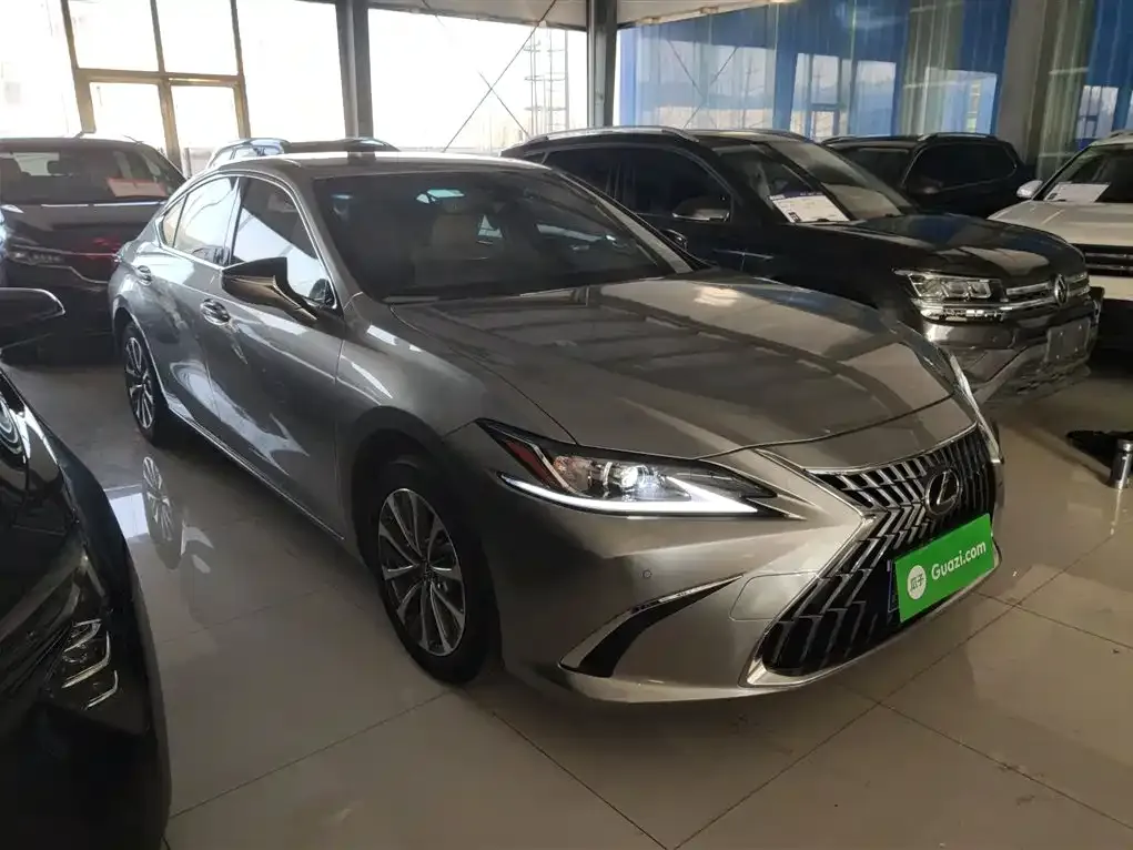 Lexus ES 2024 из CN, фото 4