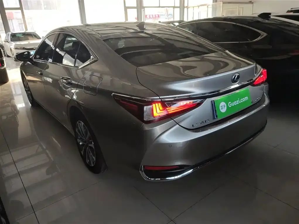 Lexus ES 2024 из CN, фото 10