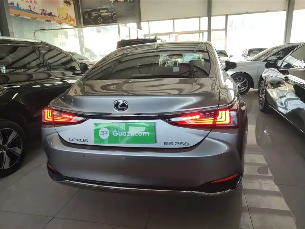 Lexus ES 2024 из CN, фото 9