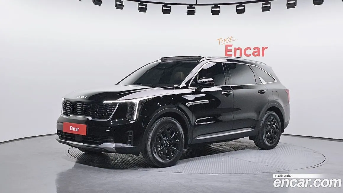 Kia Sorento — фото 1