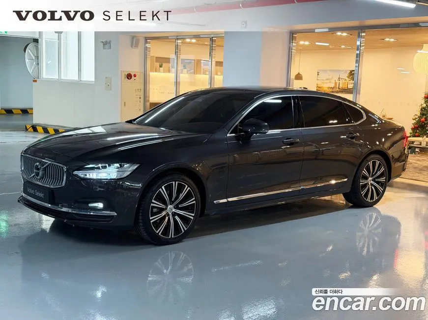 Volvo S90 — фото 1
