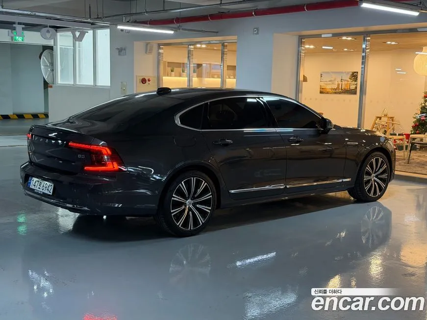 Volvo S90 — фото 2