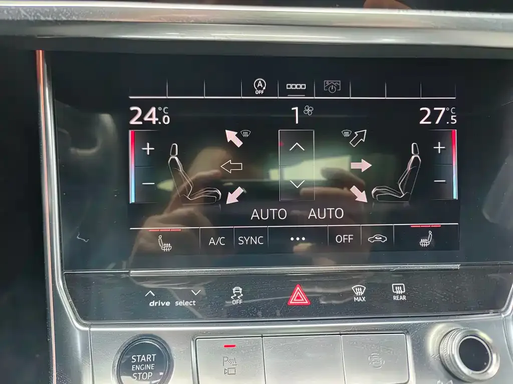 Audi A6L 2023 из CN, фото 5