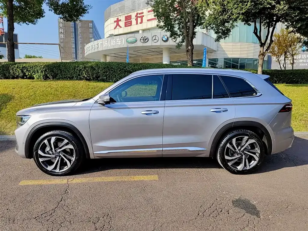 Geely Xingyue L — фото 6