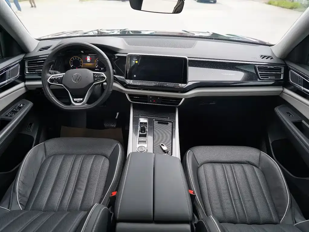 Volkswagen Teramont 2023 из CN, фото 10