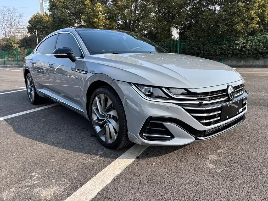 Volkswagen CC 2023 из CN, фото 4