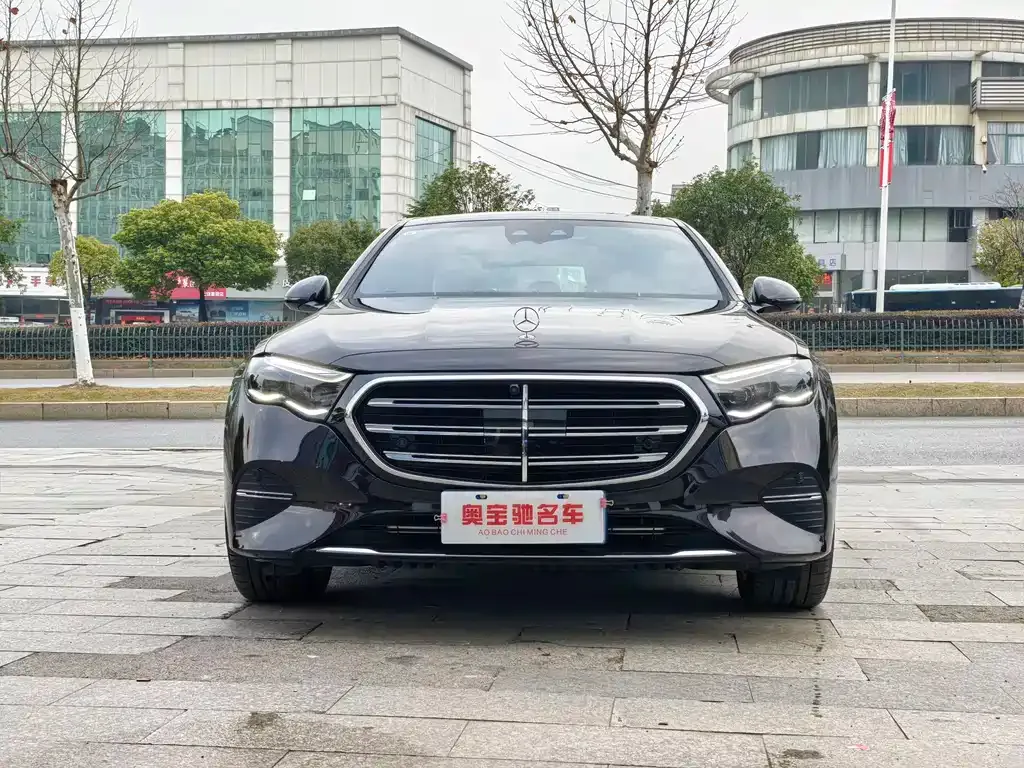 Mercedes-Benz E-Class 2024 из CN, фото 5