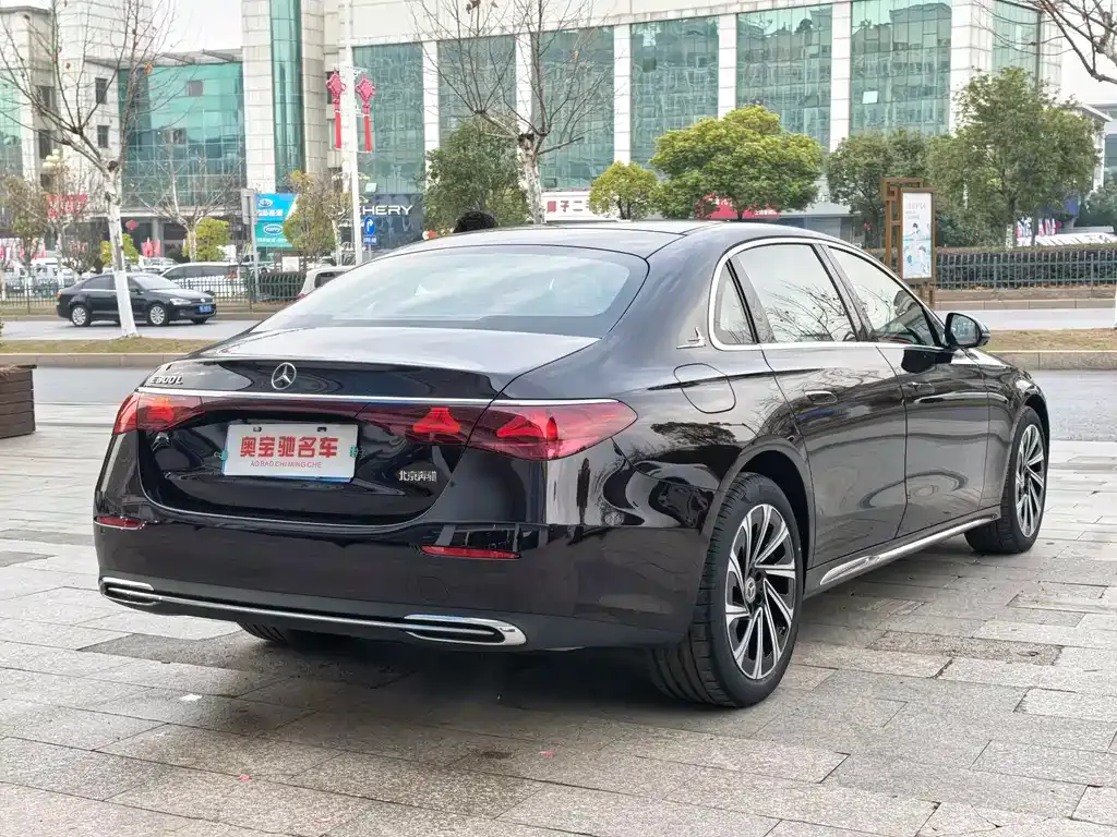 Mercedes-Benz E-Class 2024 из CN, фото 8