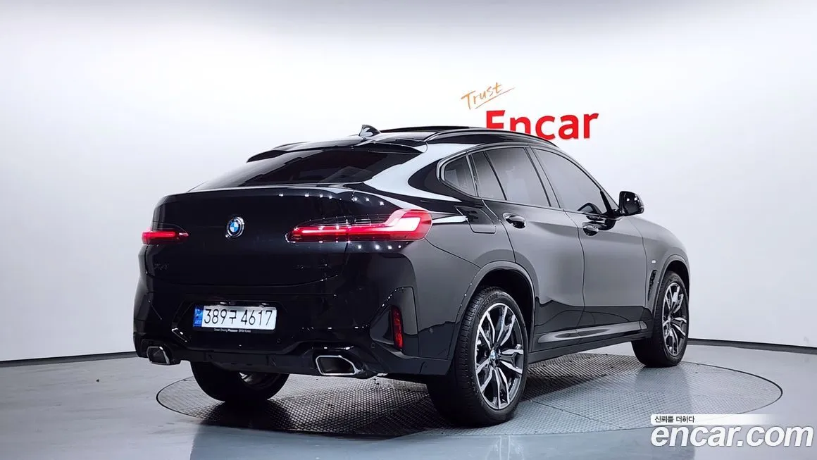 BMW X4 — фото 4