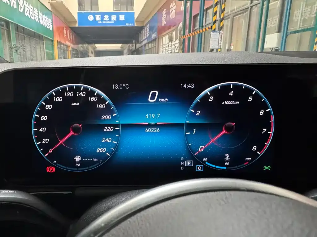 Mercedes-Benz GLA — фото 5