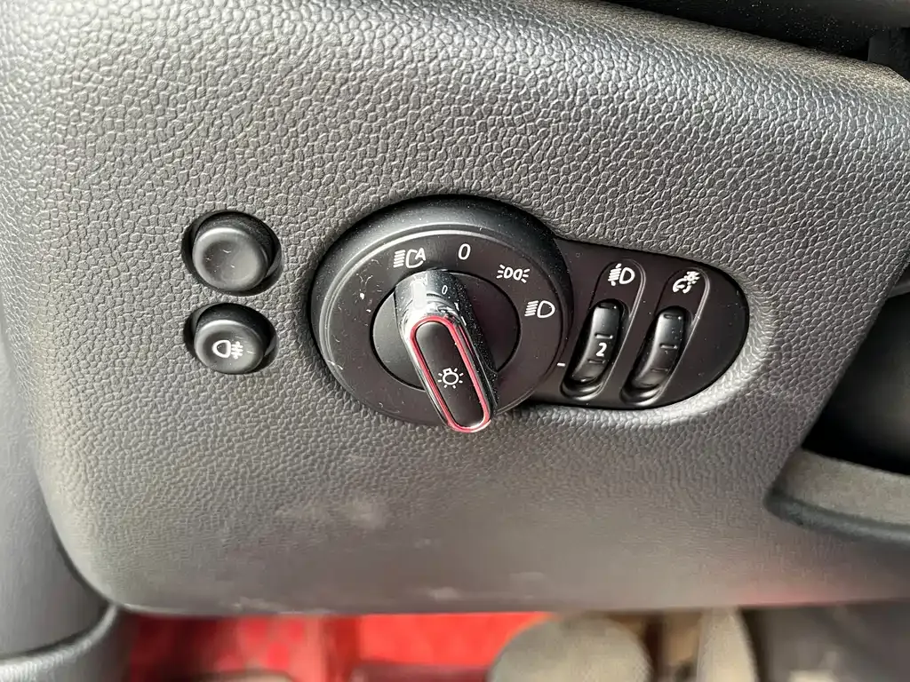 MINI Cooper (3-door) 2021 из CN, фото 8