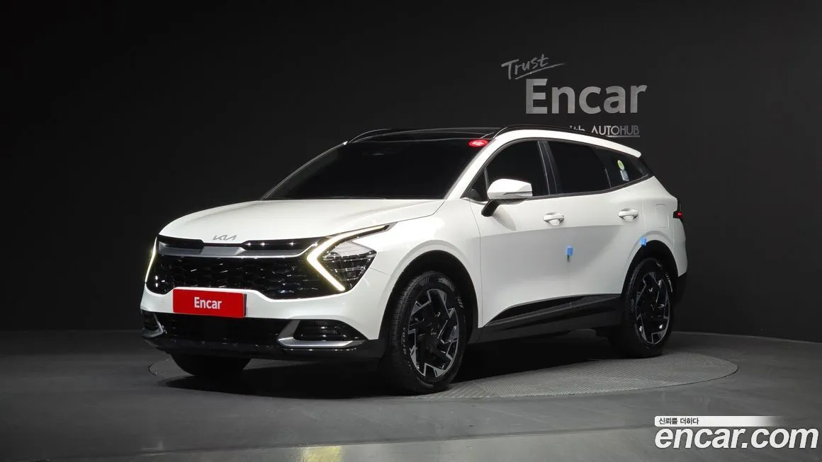 Kia Sportage — фото 1