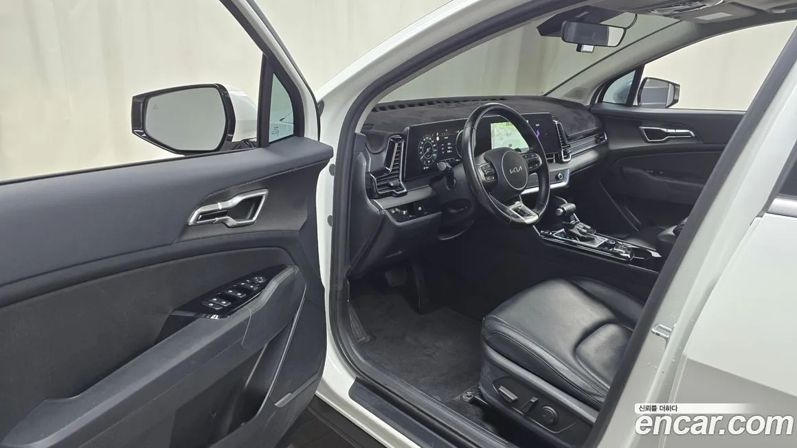 Kia Sportage — фото 9