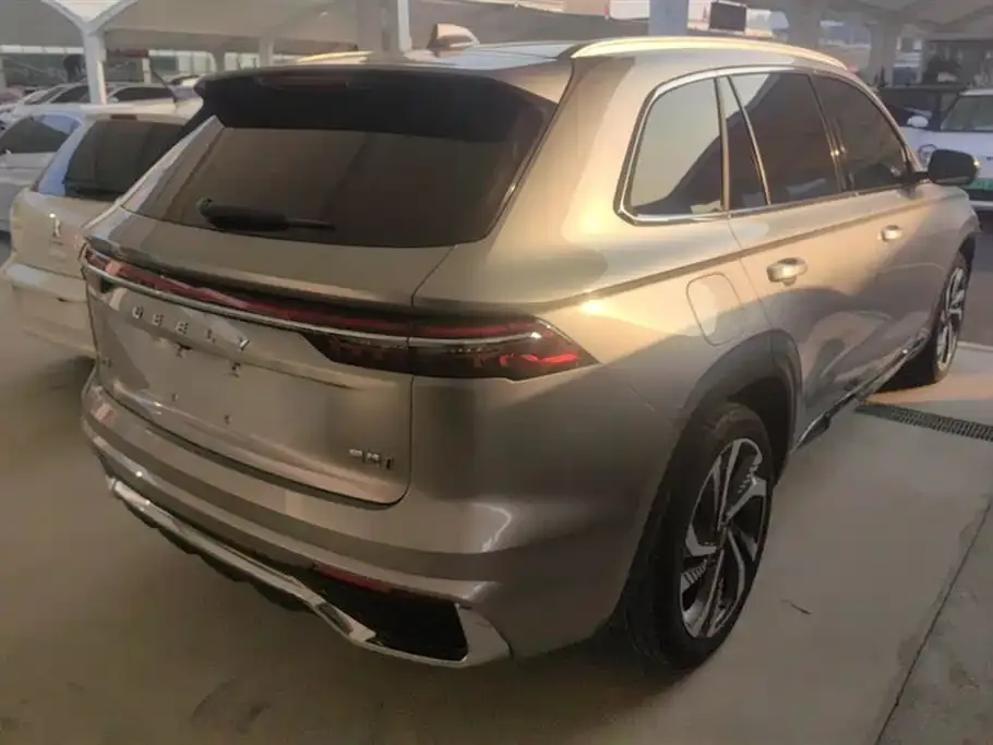 Geely Xingyue L — фото 3