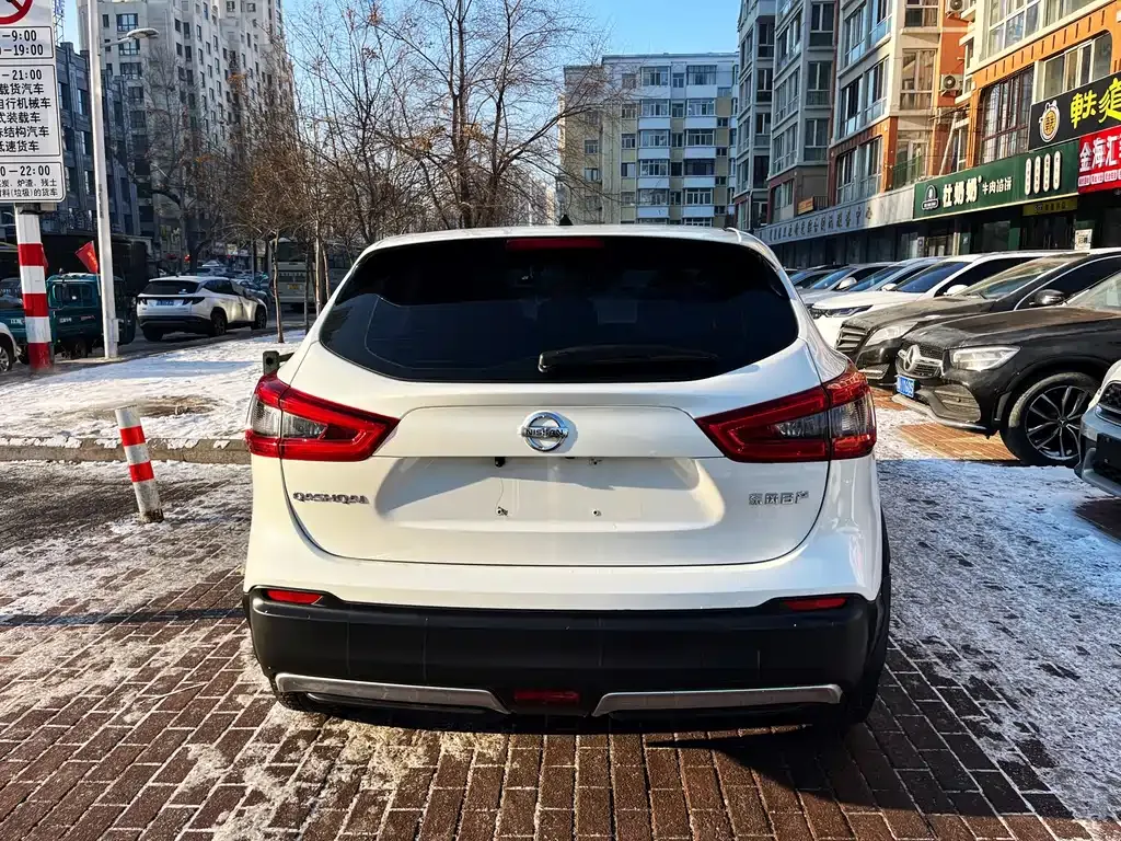 Nissan Qashqai 2022 из CN, фото 8
