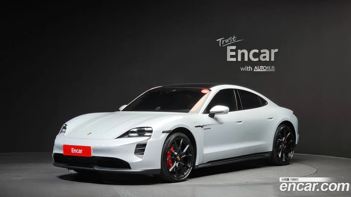 Porsche Taycan