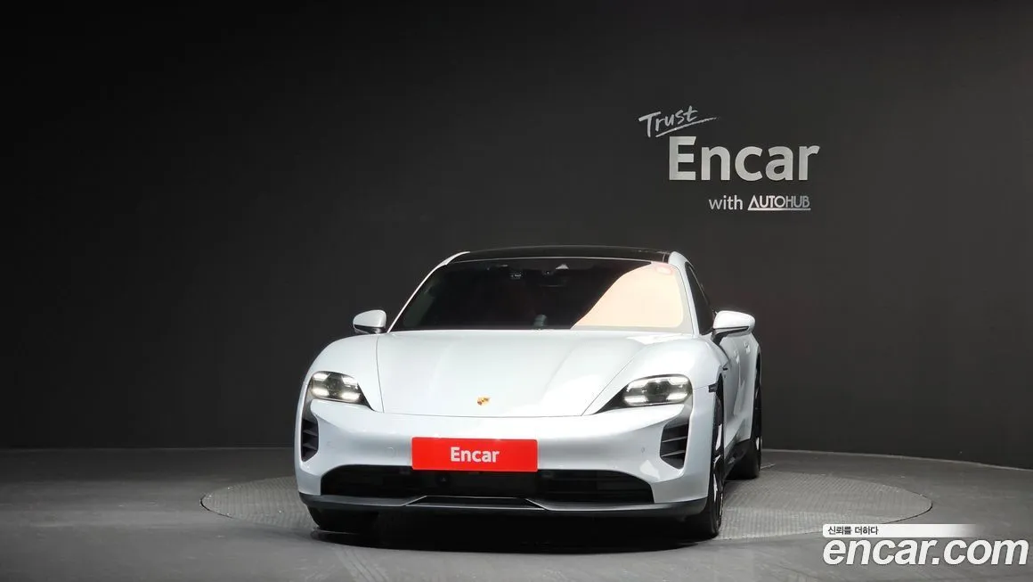 Porsche Taycan 2023 из KR, фото 3