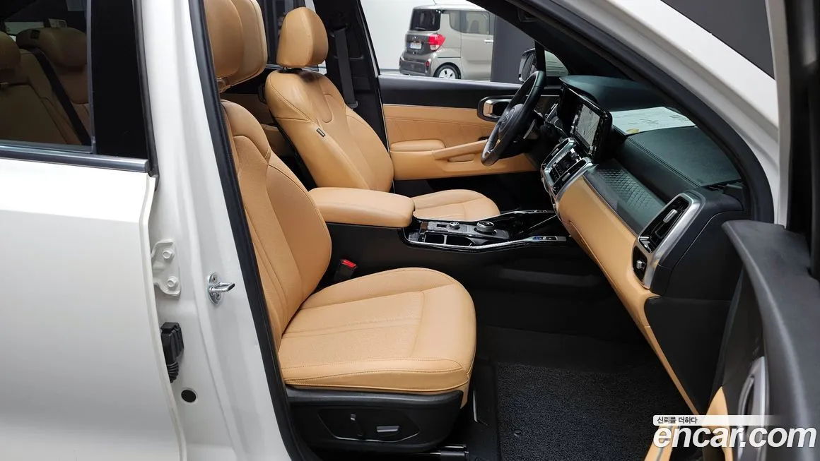 Kia Sorento — фото 10