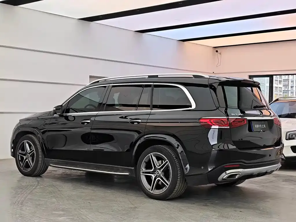 Mercedes-Benz GLS — фото 5