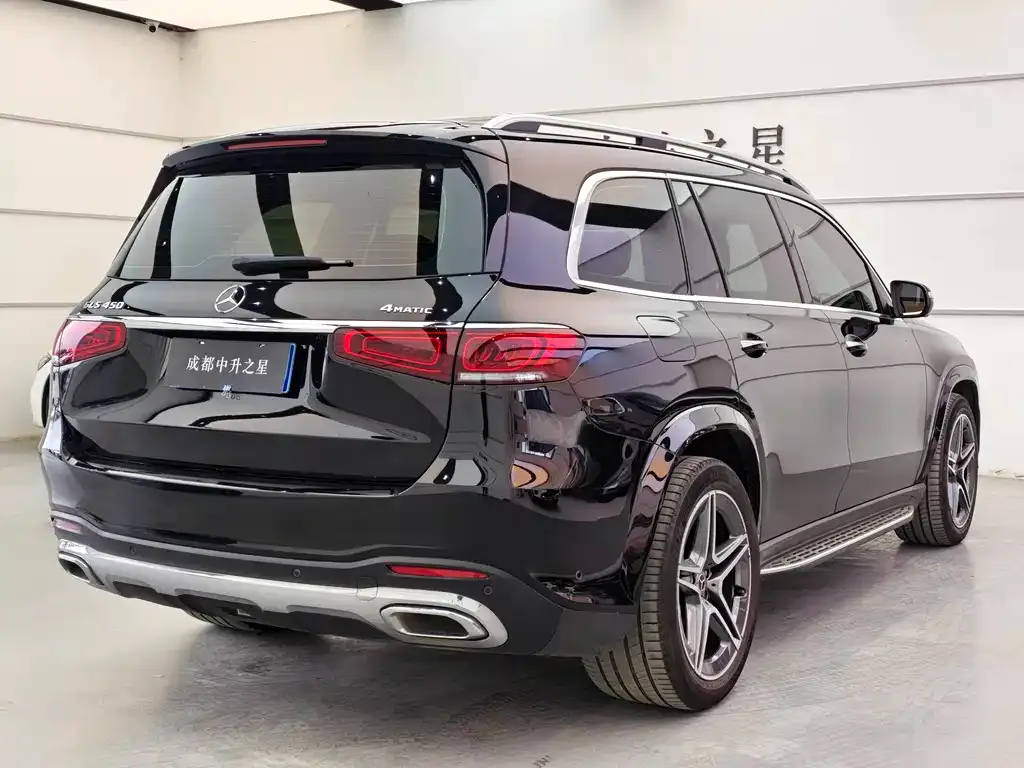 Mercedes-Benz GLS — фото 6