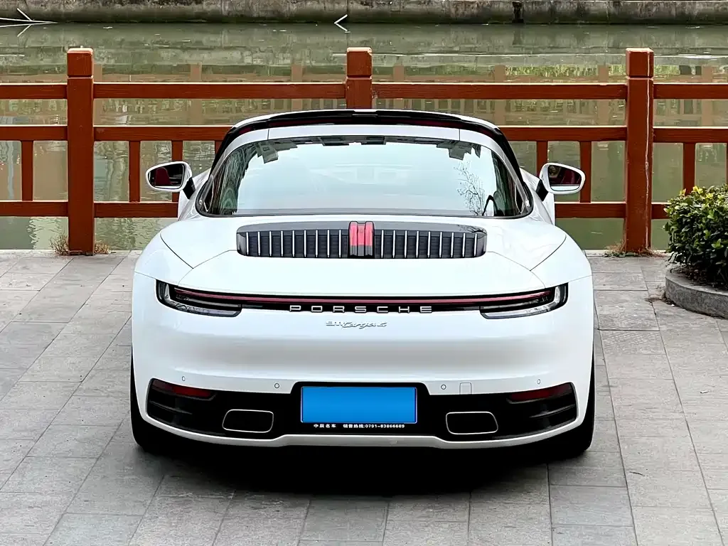 Porsche 911 — фото 10