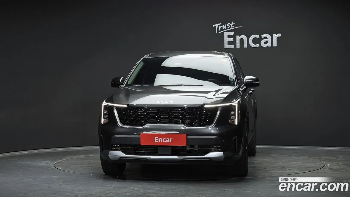 Kia Sorento — фото 8