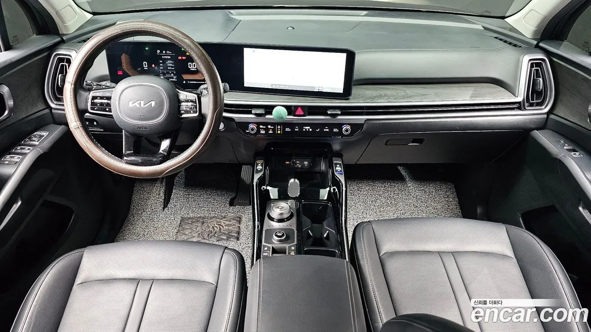Kia Sorento — фото 5
