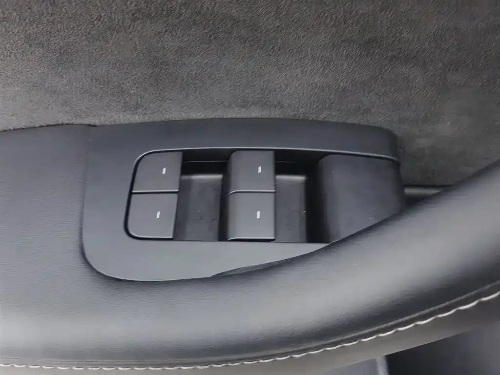 Tesla Model 3 2023 из CN, фото 6