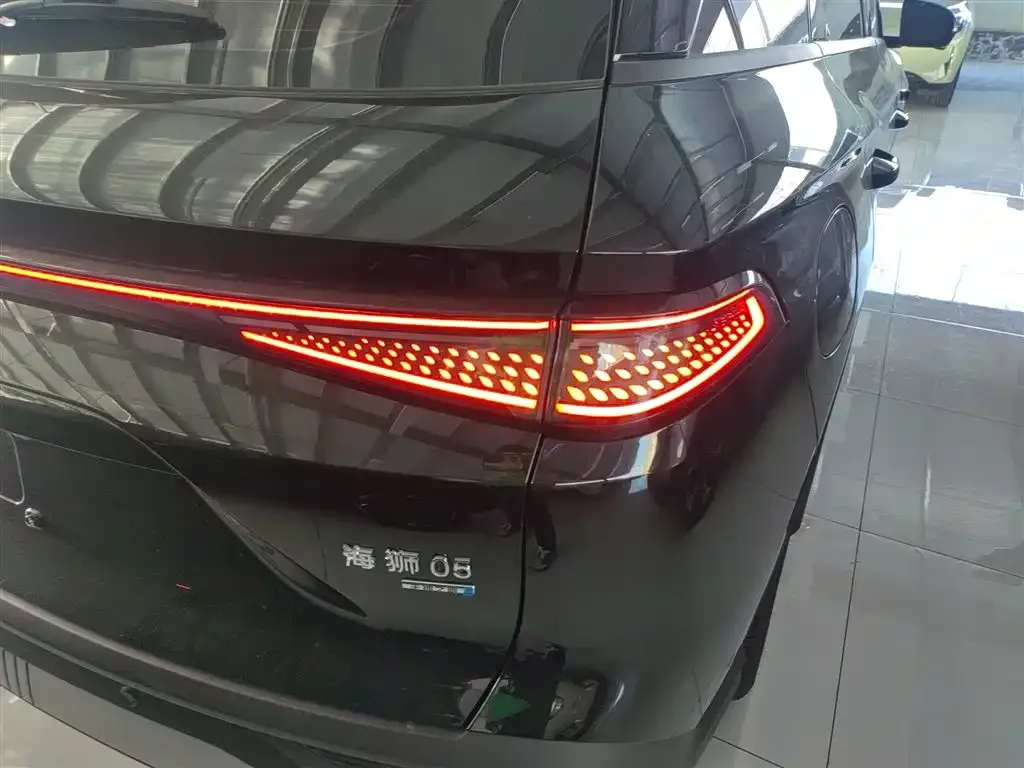 BYD Seal 05 DM-i — фото 2