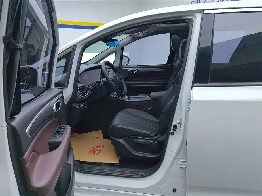 GAC Motor Trumpchi M6 2022 из CN, фото 5
