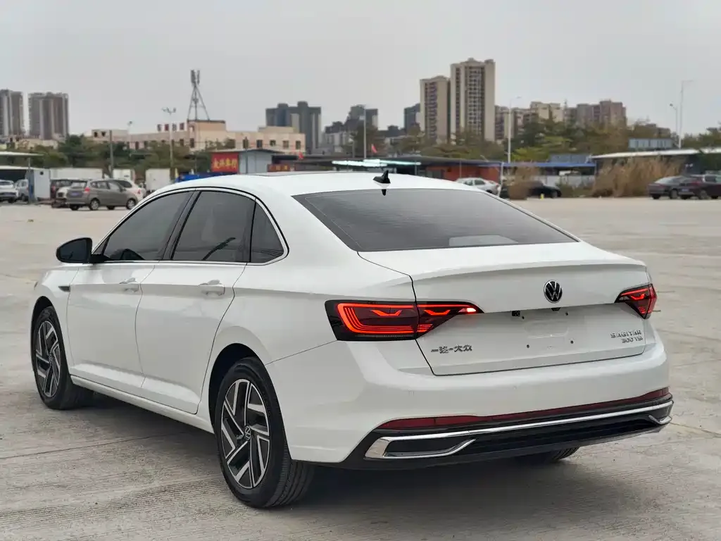 Volkswagen Sagitar 2023 из CN, фото 8