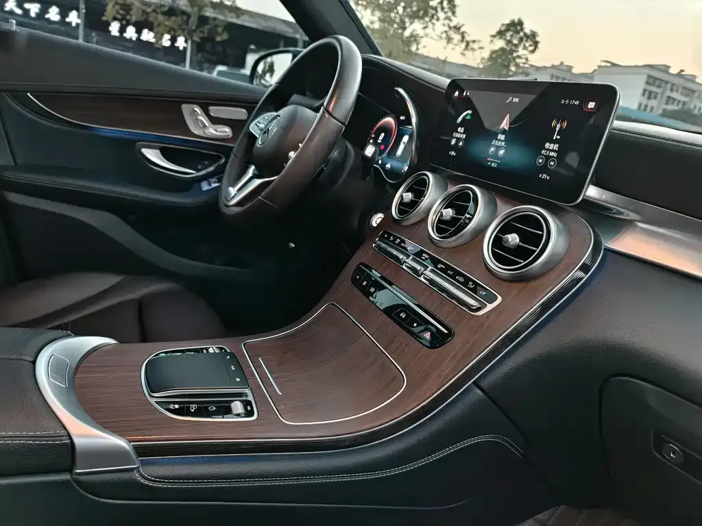 Mercedes-Benz GLC 2021 из CN, фото 9